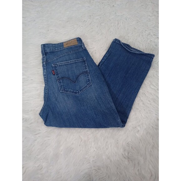Levi's Womens Jeans Size 6 Capri Demi Curve Mid Rise - Picture 1 of 10